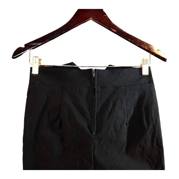 Love Tree Black High Waisted Tie-Waist Shorts Feminine Summer Women's M NWT - Picture 4 of 5
